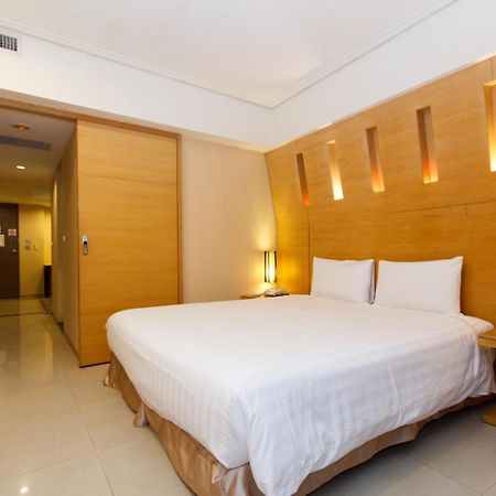 Slv Hotel Group-Slv Business Hotel Zhonghe  Room photo