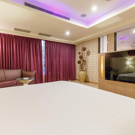 Slv Hotel Group-Slv Business Hotel Zhonghe  Exterior photo