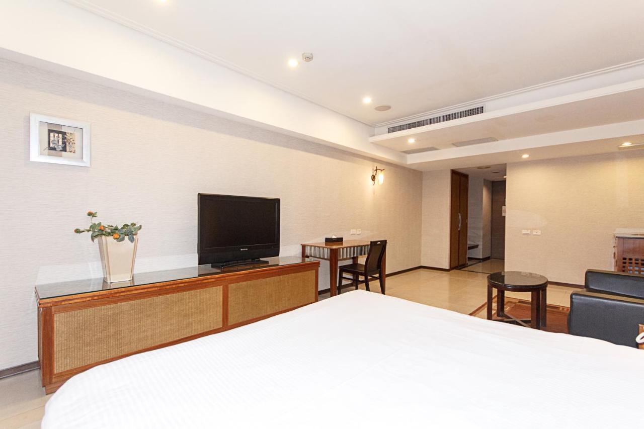 Slv Hotel Group-Slv Business Hotel Zhonghe  Exterior photo