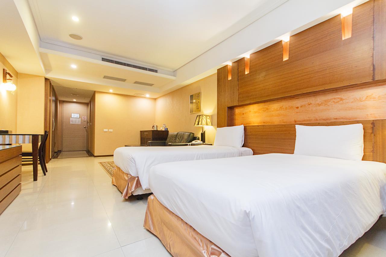 Slv Hotel Group-Slv Business Hotel Zhonghe  Exterior photo