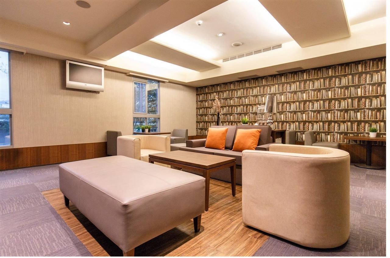 Slv Hotel Group-Slv Business Hotel Zhonghe  Exterior photo