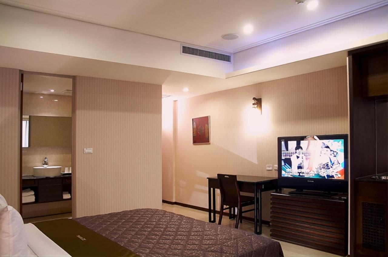 Slv Hotel Group-Slv Business Hotel Zhonghe  Room photo